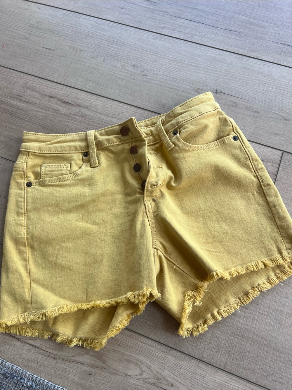 Universal Thread Yellow Frayed Hem High-Rise Denim Shorts